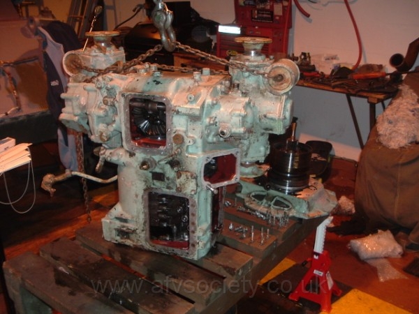 01GM40_K.jpg
